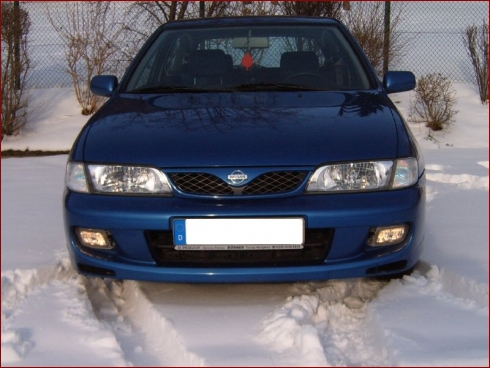 Nissan Almera (N15) 1.4 Motion - Fahrzeugbild 4 von 8