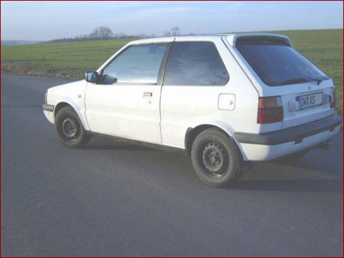 Nissan Micra (K10) 1,2 LX Miami - Fahrzeugbild 3 von 3