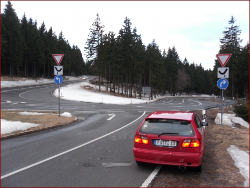 Nissan Almera (N15) 1.4 S - Fahrzeugbild 3 von 12